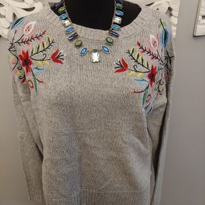 Love By Design Sweater with embroidered flowers Size Small